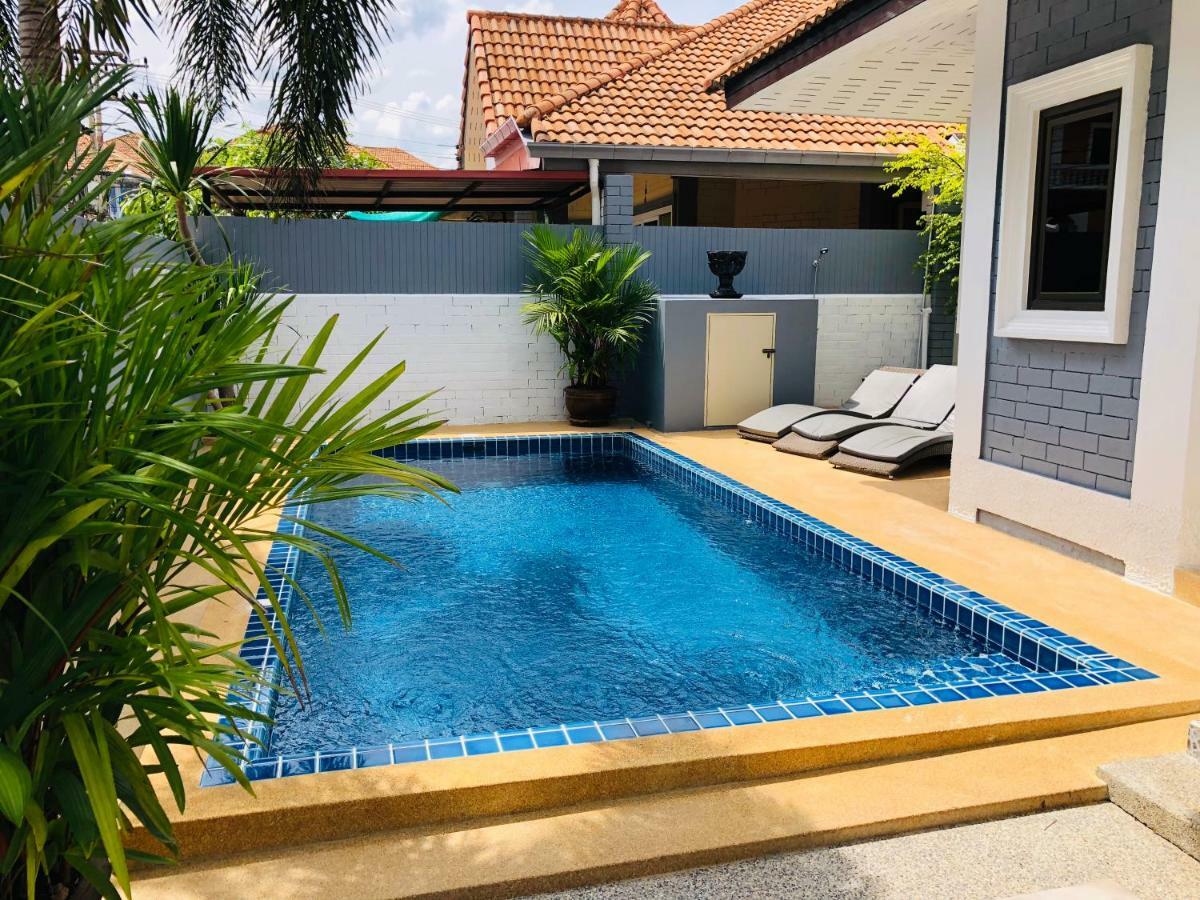 Ban Middle Villa Pattaya Kültér fotó